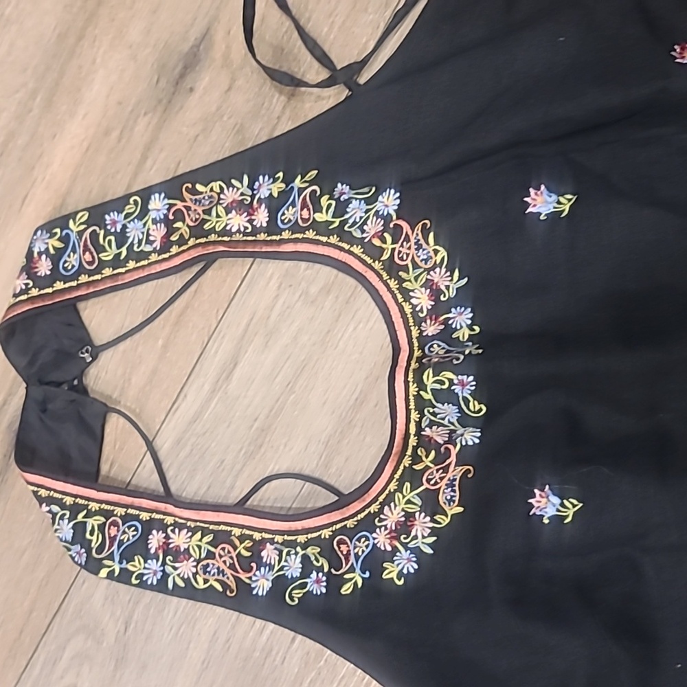 Linen Blend Midi Dress With Embroidered flowers, Quality Fabric, High Slit.sz 10 - Picture 3 of 10